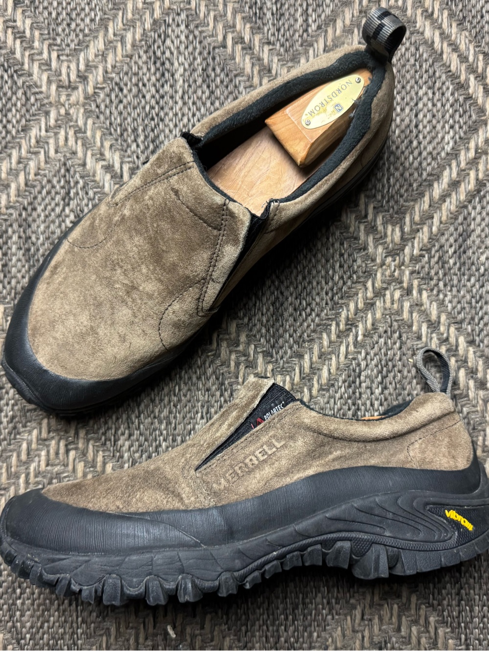 Merrell Shiver Moc 2 Shoes Mens 10.5 Black Leather Waterproof Vibram Slip On